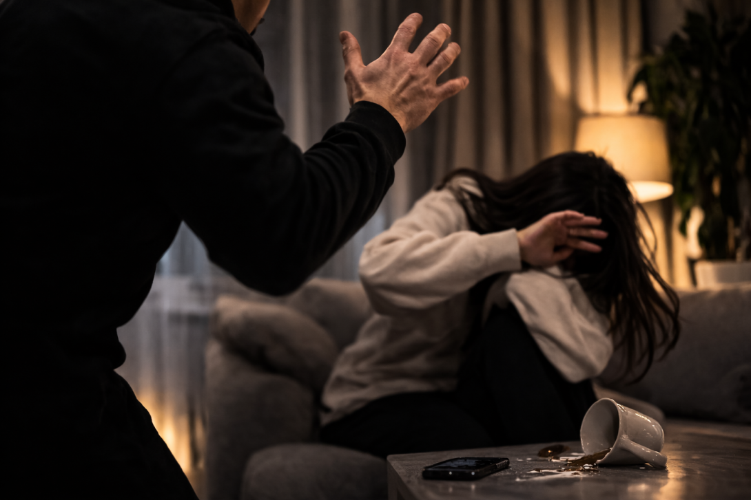 Рахата Турлыханова доставили в полицию Алматы после семейного конфликта